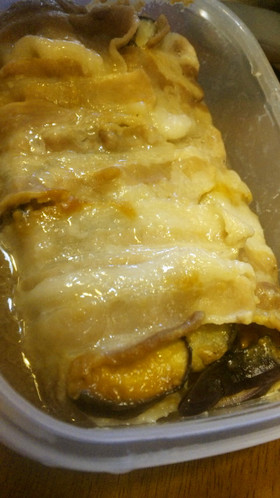 豚バラ・ナス・キャベツの重ね蒸し 味噌味