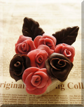 * バラの花 ❤ プラスチックチョコ♪