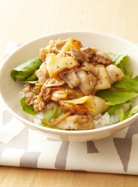 豚キムチ丼