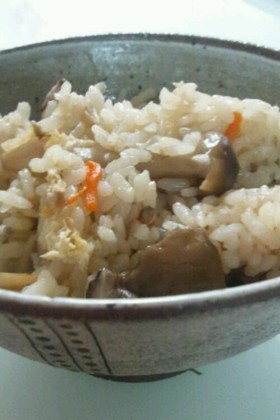 きのこの炊き込みごはん