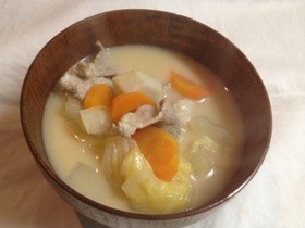 里芋と豚肉の粕汁