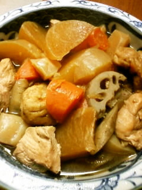 絶品チャーシューの煮汁で「お煮しめ」