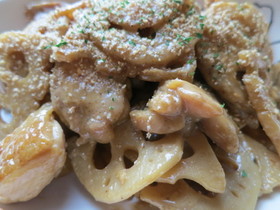 レンコンと鶏もも肉のマヨ炒め