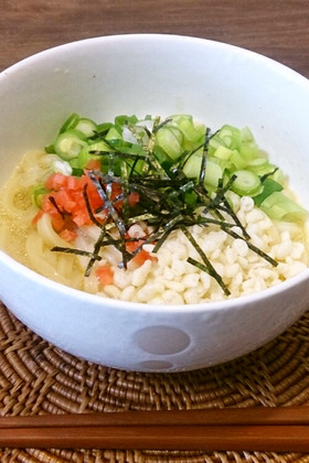 ランチや夜食に 超簡単釜玉うどん クックパッド で作れる 釜玉うどん 絶品レシピ25選 保存版 Naver まとめ