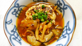 インゲン入り豆腐ハンバーグ！きのこソース