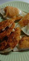 幼児食 餃子の皮でつつんでみました の料理ﾚｼﾋﾟ ﾓﾊﾞれぴ 料理ﾚｼﾋﾟや作り方を検索