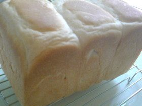 本格的なソフト食パン(湯種法だから旨い)