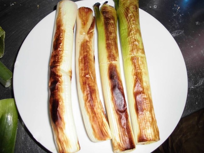 今晩のおかずは簡単に 深谷ねぎカルソッツ 風を家で作る 深谷ねぎ祭りで話題の そばうどん朝日屋 クックパッドブログ