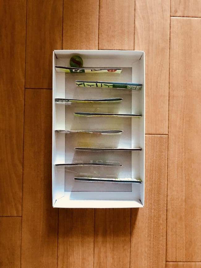 高齢者 在宅介護 工作で和菓子と豆乳の空き箱とビー玉を使って簡単 迷路ゲーム オンラインレクリエーション介護士のchibiike クックパッドブログ