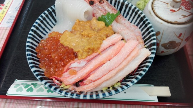 彼と福井県東尋坊で旅行に 念願の海鮮丼食べました おいしかったです Leytanブログ クックパッドブログ
