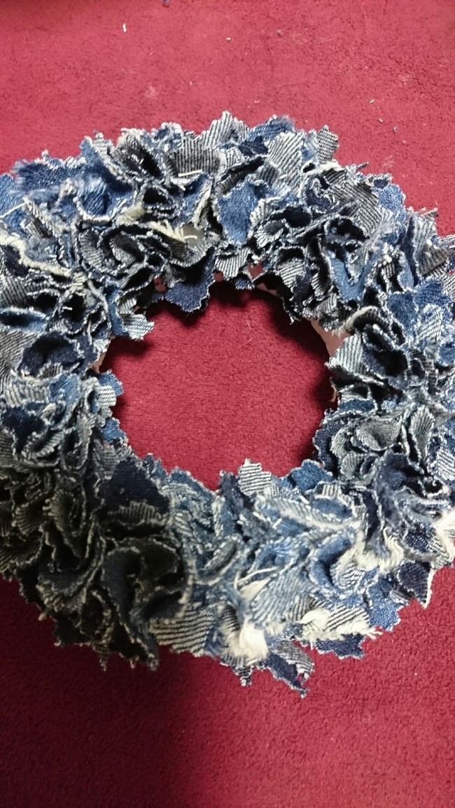 100均の発泡スチロールのリースに Desertroseの日々 クックパッドブログ