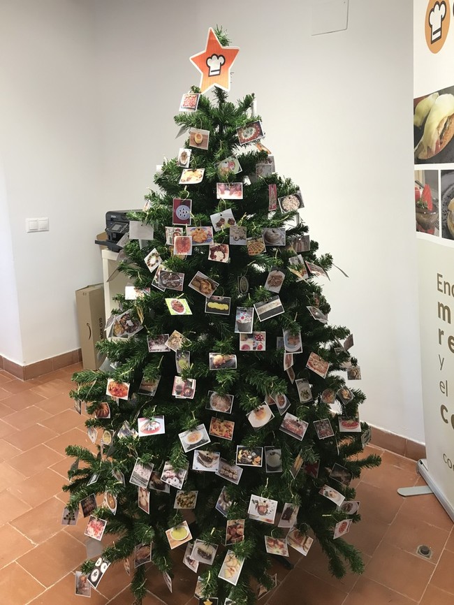 スペインオフィスのクリスマスツリー クックパッド スペインのブログ クックパッドブログ スペインオフィスのクリスマスツリー クックパッド スペインのブログ クックパッドブログ