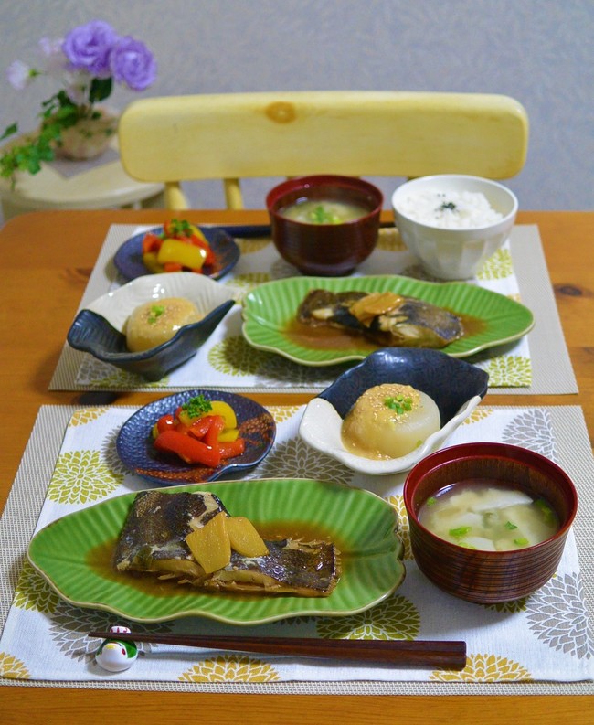 18 12 13 木 浅羽カレイの煮付け ふろふき大根 食 卓 の あ る 風 景 クックパッドブログ