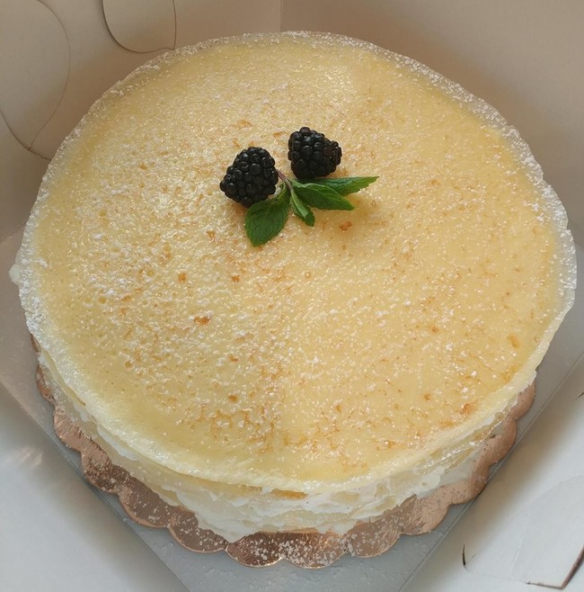 友人の誕生日ケーキに ミルクレープを作った Ojou Chanのごはん日記 クックパッドブログ