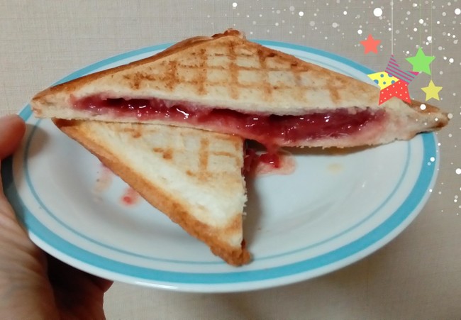 ジャムホットサンド お肉はしっかり貯蓄しております クックパッドブログ