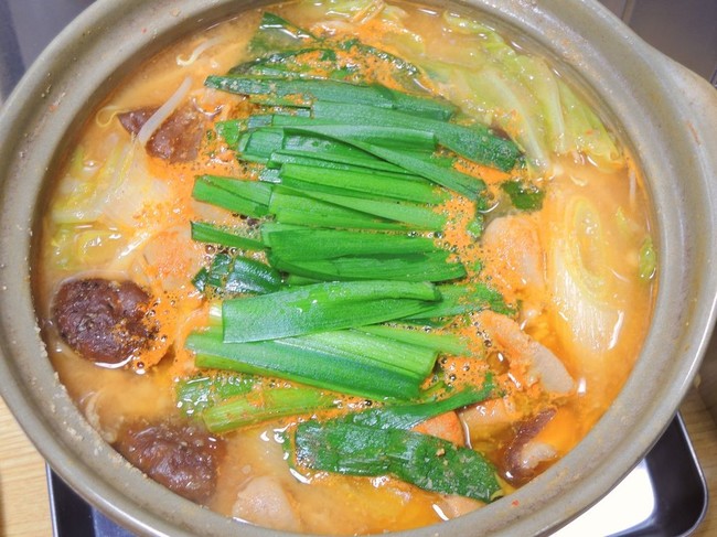 昨日の晩酌 メニューはこてっちゃん 牛もつ鍋 旨辛味噌味 豚タンのおつまみ 昨日の晩酌日記 By青麺記 クックパッドブログ