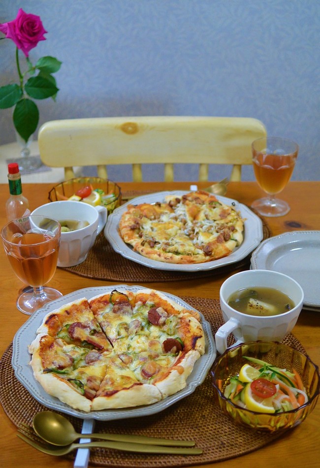 19 03 28 木 ミックスピザ しらす納豆ピザでランチ 食 卓 の あ る 風 景 クックパッドブログ