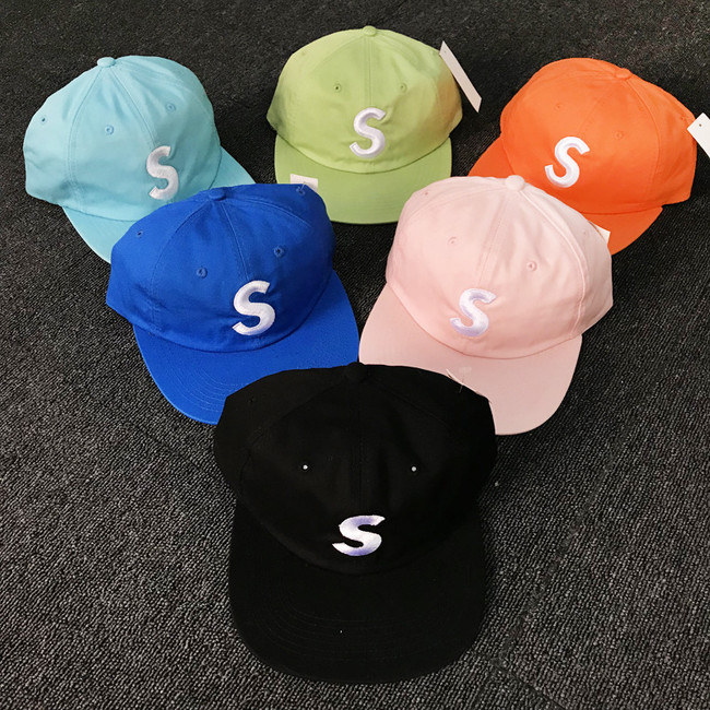 高品質なsupremeシュプリームロゴtシャツとキャップを激安通販 Jp Fadファッション服 ブランドパロディ服飾小物 クックパッドブログ