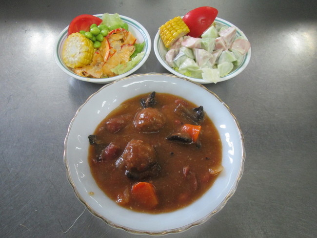 金時豆のシチューと2種の副菜 かきいちの今日の昼ご飯 クックパッドブログ 金時豆のシチューと2種の副菜 かきいちの今日の昼ご飯 クックパッドブログ
