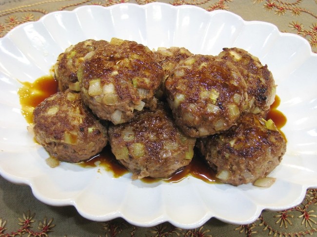 栗原はるみさんのセロリつくね Eryの Cozinha クックパッドブログ