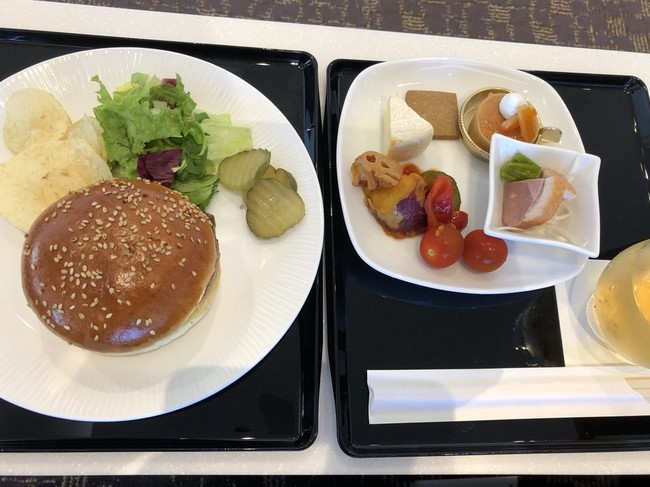 8 12 19 Ana Suite Lounge ラウンジ ちゃ ろん のご飯日記 From Seattle クックパッドブログ 8 12 19 Ana Suite Lounge ラウンジ ちゃ ろん のご飯日記 From Seattle クックパッドブログ