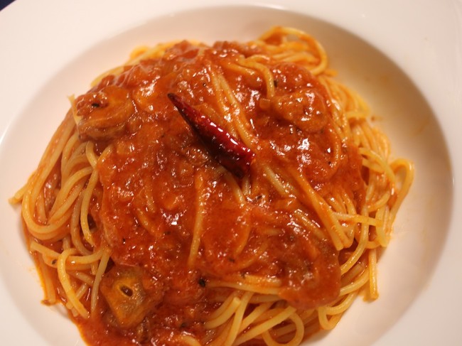 トマトとニンニクのスパゲティ カプリチョーザの人気メニューを再現 クッキングsパパのキッチン クックパッドブログ