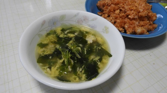 チキンライスとパクチースープ 男メシひとり飯 クックパッドブログ チキンライスとパクチースープ 男メシひとり飯 クックパッドブログ