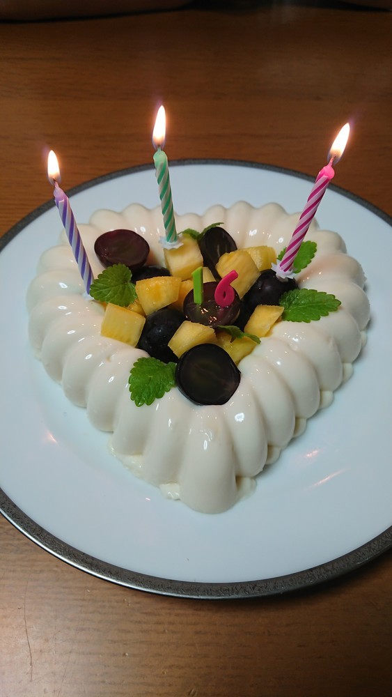 誕生日ケーキ 16歳 おいしい たのしい うれしい クックパッドブログ