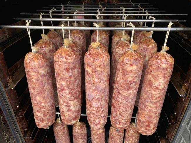 今年の生サラミ33kg いれぐいの冷燻生活 クックパッドブログ