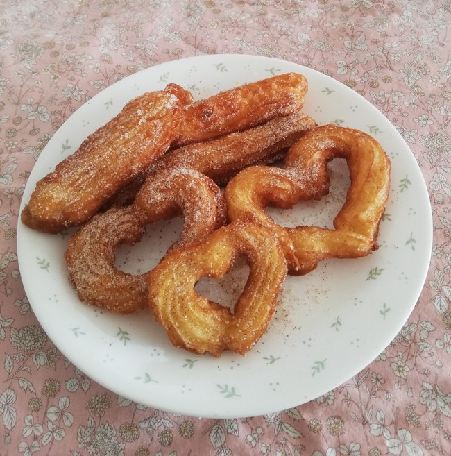 ディズニーチョロスに挑戦 さっちーのラブラブc クックパッドブログ