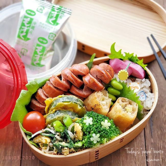 春巻き トルネードウインナーのお弁当 あさちゃんの日常 お弁当日記 クックパッドブログ