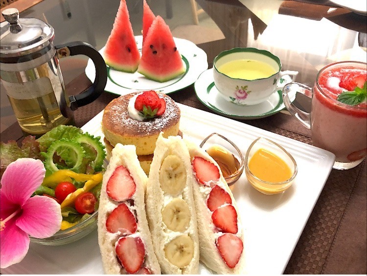 作ってみたかったパンケーキとフルーツサンド お料理上手に憧れて クックパッドブログ 作ってみたかったパンケーキとフルーツサンド お料理上手に憧れて クックパッドブログ