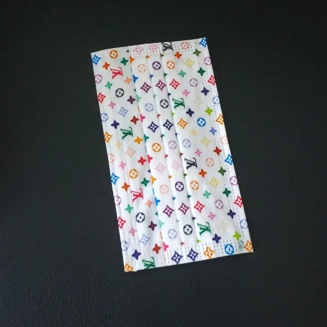 ブランドヴィトンマスク使い捨てマスクlv 10個入り 在庫あり Tシャツ パーカー ブランド コピー服 激安 ヴィトン クックパッドブログ