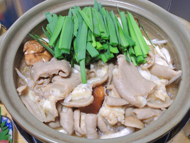 昨日の晩酌 こてっちゃん牛もつ鍋 味噌味 マグロのお刺身 昨日の晩酌日記 By青麺記 クックパッドブログ