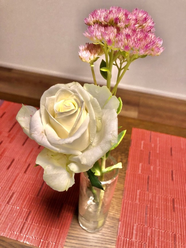 本日のお花 白バラ 華と食べ物 クックパッドブログ