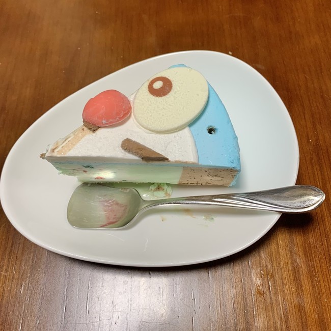 S ﾟｴﾟ ドラえもんのアイスケーキ 一六八整体のごはん日記 クックパッドブログ