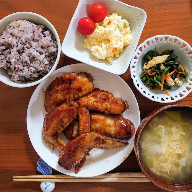 手羽先甘辛焼き 卵スープ ポテサラ フジッコほうれん草 Myごはんログ クックパッドブログ 手羽先甘辛焼き 卵スープ ポテサラ フジッコほうれん草 Myごはんログ クックパッドブログ
