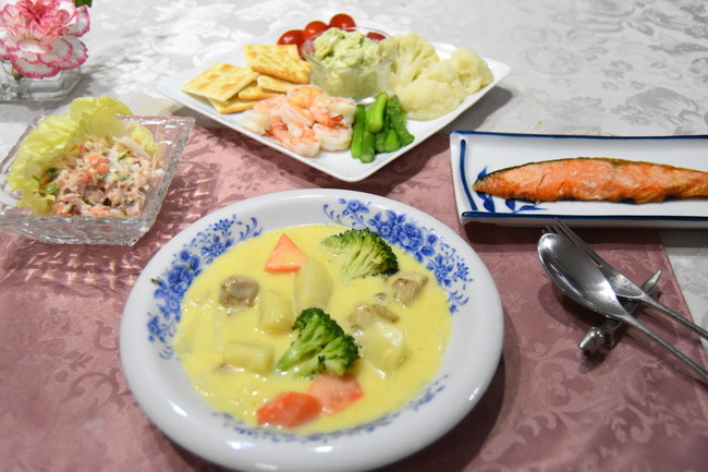 毎日の献立 洋食 クリームシチュー Mielleの おうちご飯 クックパッドブログ