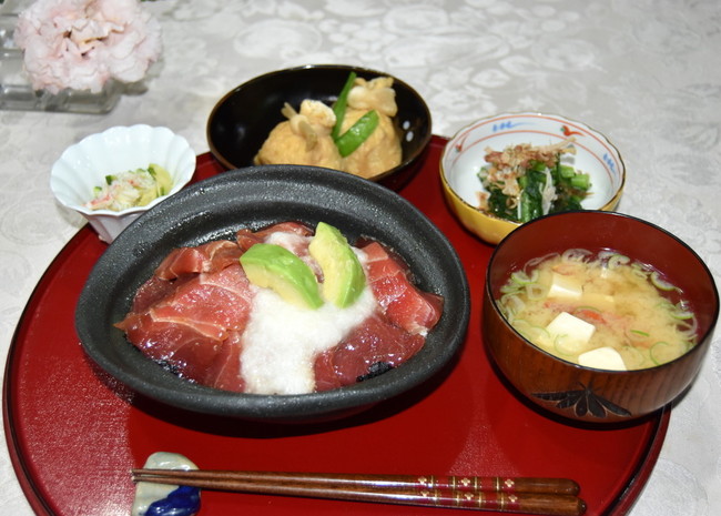 毎日の献立 丼 飯物 鮪漬け丼 Mielleの おうちご飯 クックパッドブログ