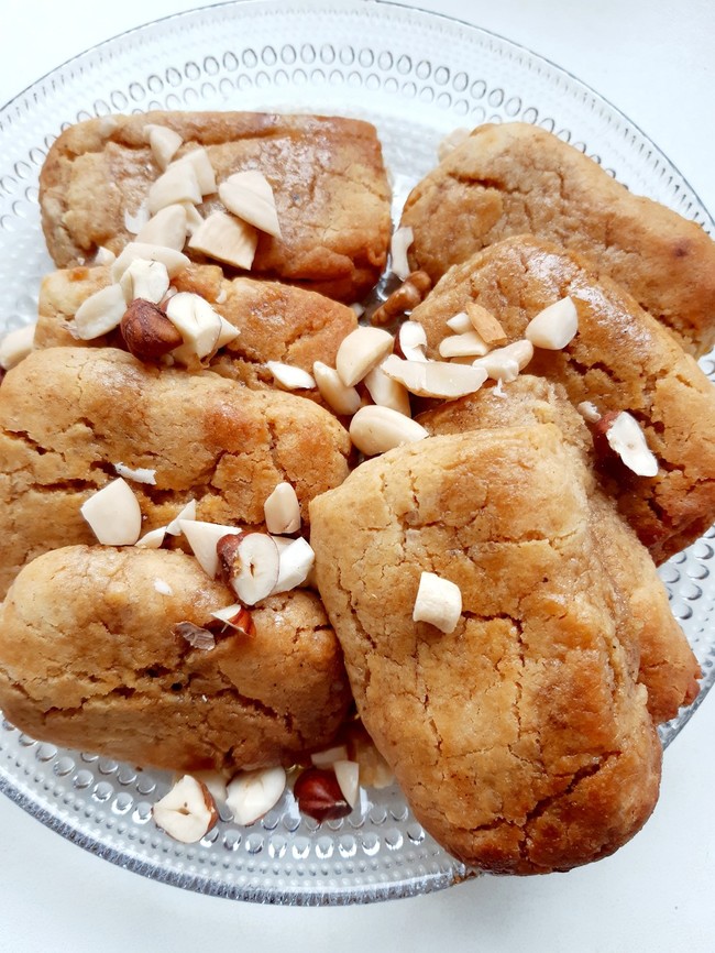 リベンジ成功 O ギリシャのお菓子メロマカロナ ヴィーガン生活を楽しむ日々 クックパッドブログ