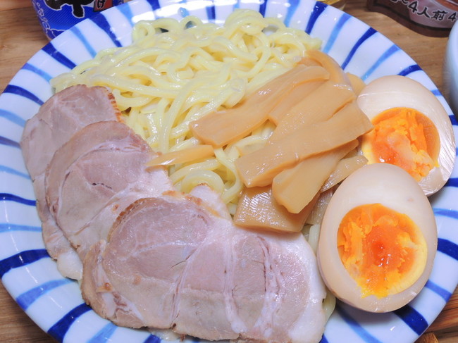 昨日の昼食 山岸一雄監修 つけ麺専用ストレートスープ 大勝軒直伝醤油味 でつけ麺 昨日の晩酌日記 By青麺記 クックパッドブログ