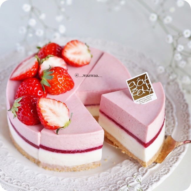 苺ムースとレアチーズケーキ Waawaa のブログ クックパッドブログ