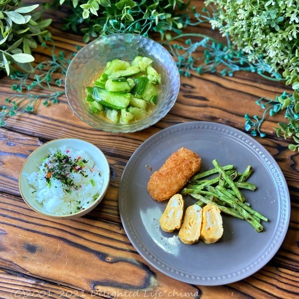 ささげとさつま揚げの甘辛煮 きゅうりの和え物 トースト 食事記録 Delighted Life クックパッドブログ