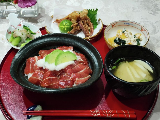 毎日の献立 丼 飯物 鮪漬け丼 Mielleの おうちご飯 クックパッドブログ