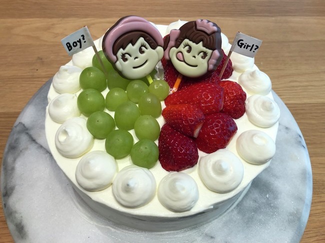 ジェンダーリビールケーキ Marimekkoの料理日記 クックパッドブログ