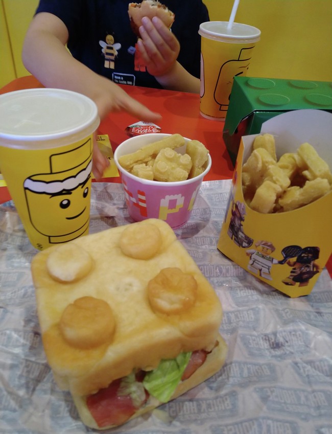 レゴランド ウマウマ亭 のお家ご飯 クックパッドブログ