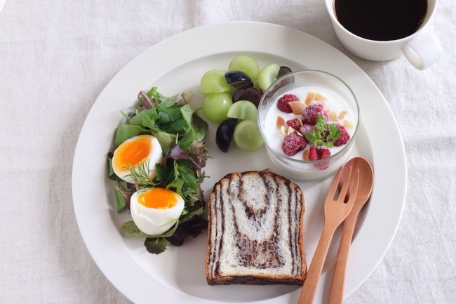 半熟卵のワンプレート朝ごはん Marimo Cafe クックパッドブログ