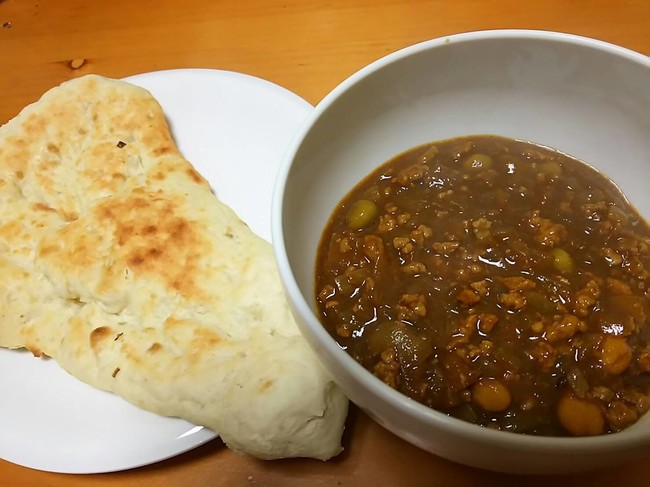豆入りキーマカレー ナン 一人暮らし大学生のごはん日記 クックパッドブログ