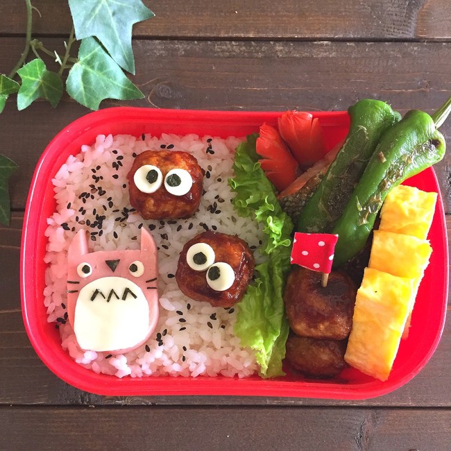 トトロ まっくろくろすけ弁当 ｒｉｉ クックパッドごはんアルバム クックパッドブログ
