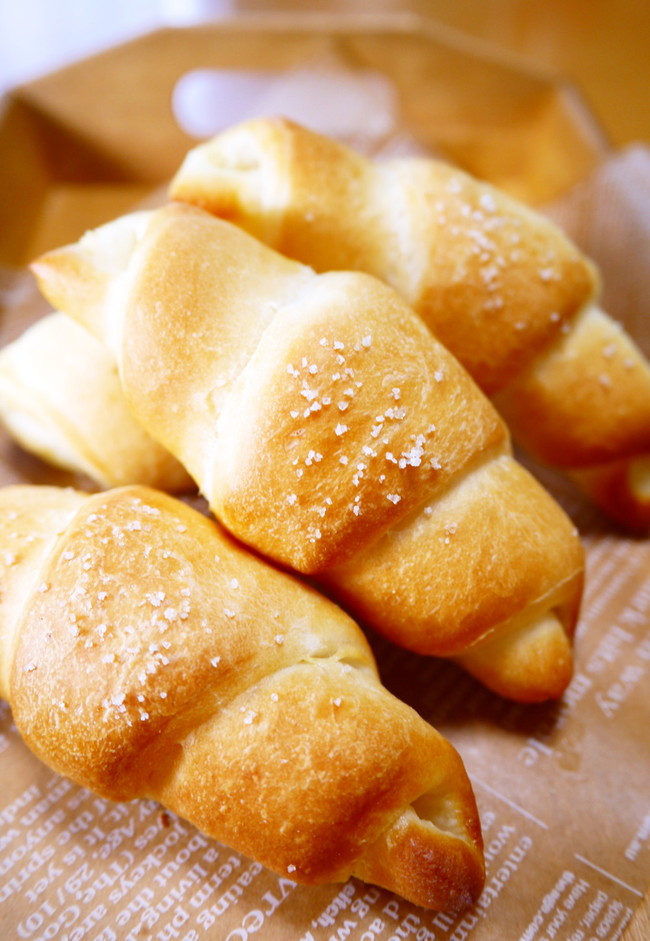 簡単成形hb塩パン 強力粉塩ロールパン 話題入り 感謝です ほっこり まったり のんびりと クックパッドブログ